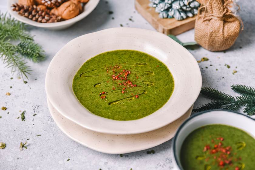 Juha od špinata i kruške