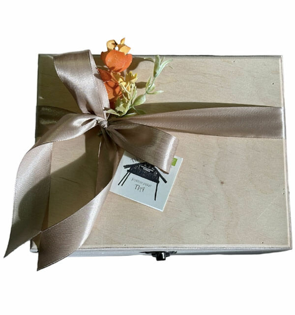 darilni paket Tia – Tikveško Blago