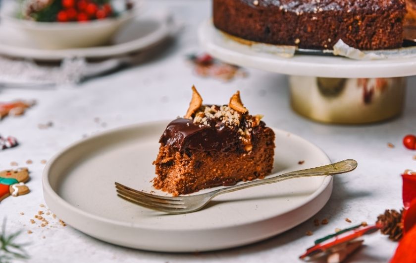 Čokoladna rožičeva torta