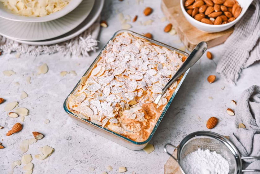 Ovsena kaša z mandlji