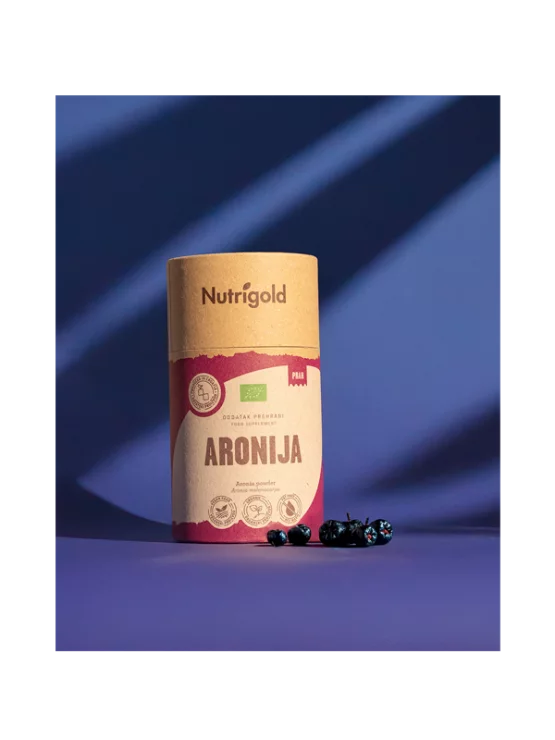 Nutrigold ekološka aronija v prahu v 200 gramski rjavi embalaži.