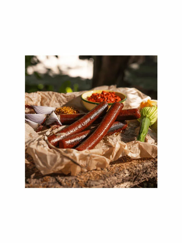 Grashka ekološki veganski nadomestek za hot dog v 200 g pakiranju.