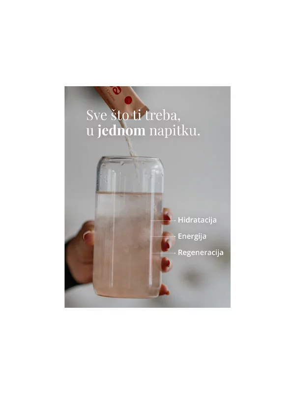 Equa Napitek z elektroliti in kreatinom z okusom grenivke v pakiranju 20 vrečkic po 7,2 g.