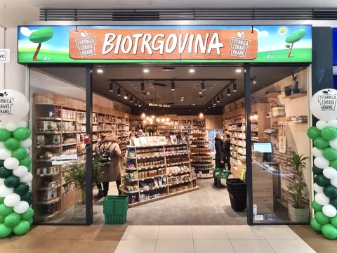 Zadar - Nakupovalno središče Supernova