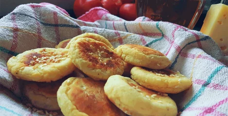 Pogačice iz sezama in kumina so zelo dober prigrizek