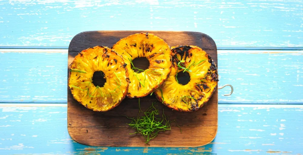 Ananas na žaru - najbolja sladica, ki jo lahko jeste pomladi
