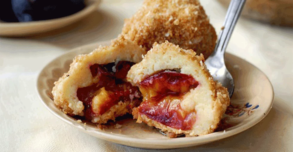 Zdravi in še okusnejšli slivovi cmoki