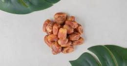 5 razlogov, zakaj bi morali vsak dan uživati datlje