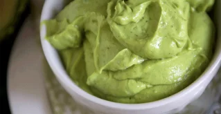 Izdelajte avokado jogurt in spremenite svoje navade prigrizka