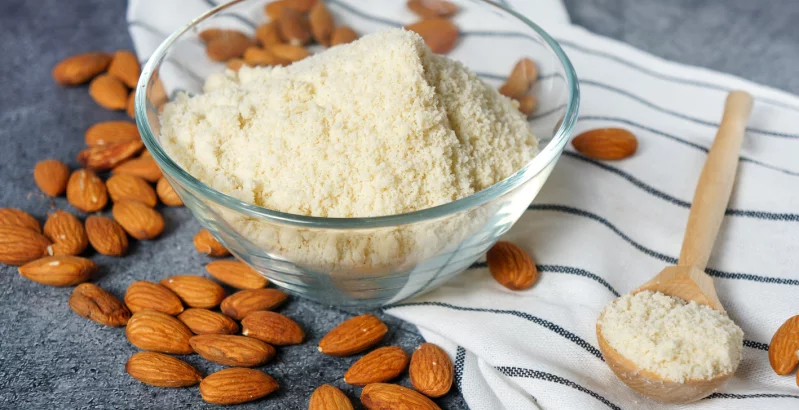 Mandljeva moka brez glutena - kako jo narediti in najboljši recepti iz nje