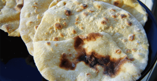 Chapati - brezkvasni kruh ki je največja uspešnica v ayurvedski kuhinji