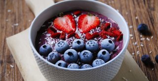 Acai bowl - skleda zdravja, ki jo vsi potrebujemo!