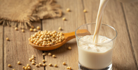 Sojino mleko - ali je zdravo in kako se uporablja?
