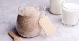 Očistite črevesje s psyllium kosmiči in jogurtom