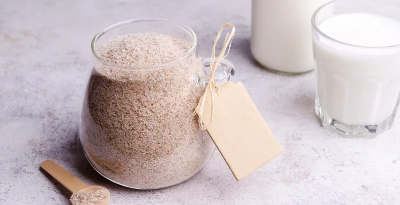 Očistite črevesje s psyllium kosmiči in jogurtom