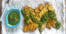 Zelenjava, testenine in riba obožujejo chimichurri omako