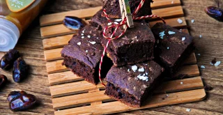 Neprekosljivi brownieji z datlji