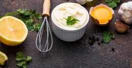 Najboljši in najbolj zdravi nadomestki majoneze