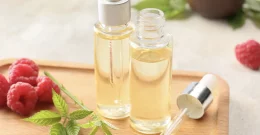 Spoznajte olje čilske maline in koliko je dobro, zlasti poleti