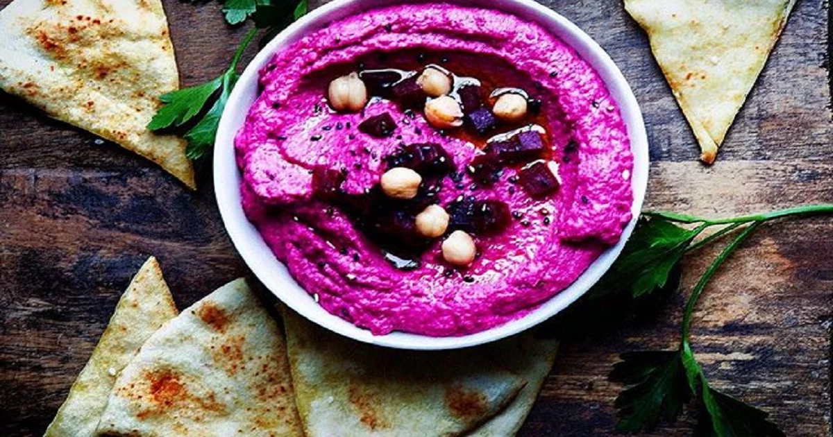 Zdrav in vesel - takšen je humus iz rdeče pese