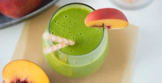 Breskve so odlične v tem smoothieju