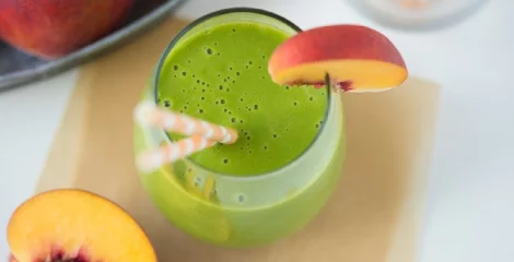 Breskve so odlične v tem smoothieju