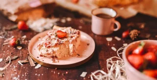 Beljakovinski keto cheesecake, kajti zakaj bi imeli slabo vest med sladkanjem?