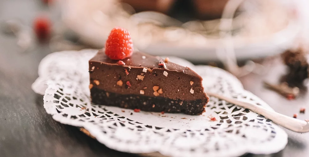 Presna Ferrero torta - vsi vaši čuti bodo uživali