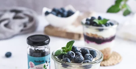 Cheesecake kozarci (z borovnicami) - Instashop
