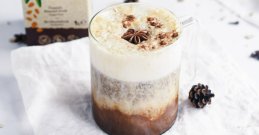 Pozabite na pumpkin spice latte, saj imamo nekaj boljšega - pumpkin pie latte