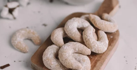 Mi smo pripravljeni za praznične dneve, saj imamo najboljše vanilijeve rogljičke!