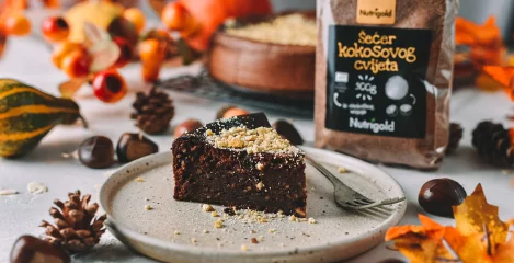Čokoladna torta s kostanji za vse ljubitelje čokolade in kostanjev!