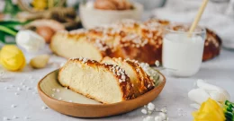 Domača sladka pletenica za najlepše velikonočne praznike!