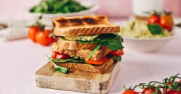 Veganska pašteta iz tune bo postala vaš najljubši namaz!
