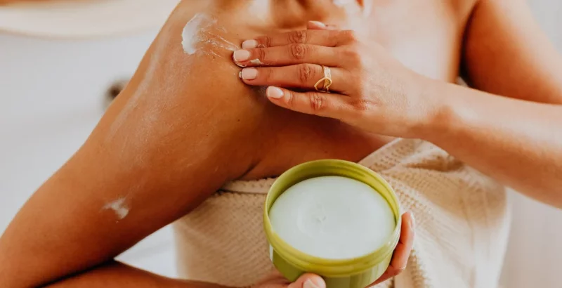 Nega po sončenju - najboljši izdelki za hidracijo in vzdrževanje porjavelosti