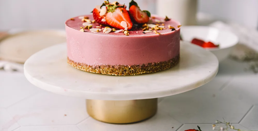 Presna jagodna torta