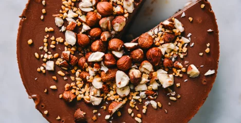 Ferrero torta v presni različici za vse ljubitelje lešnikov!