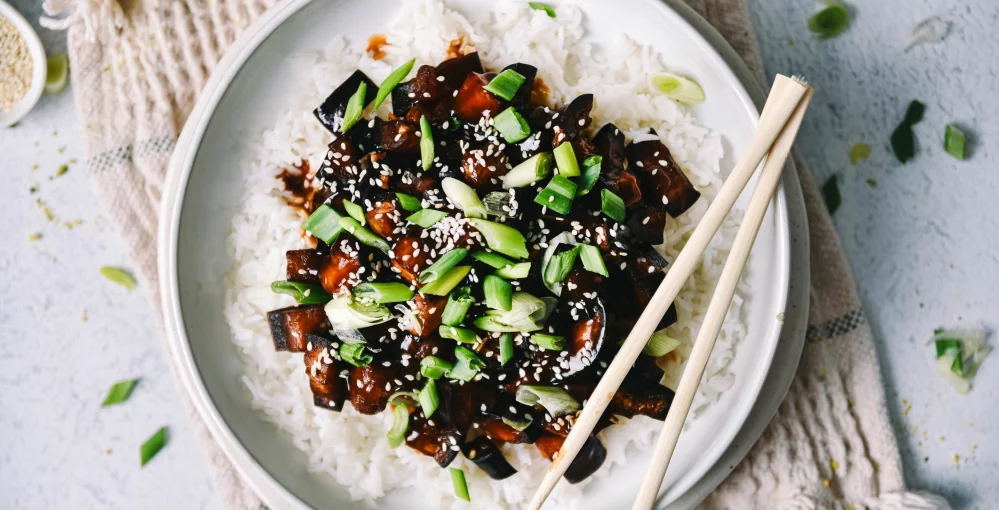 Teriyaki jajčevec z rižem - sladko-pikantna japonska poslastica!