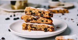 Recept za kolač z brusnicami in čokolado morate preizkusiti!