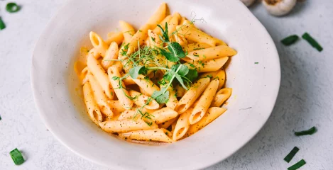 Testenine z omako iz pečene buče – instashop