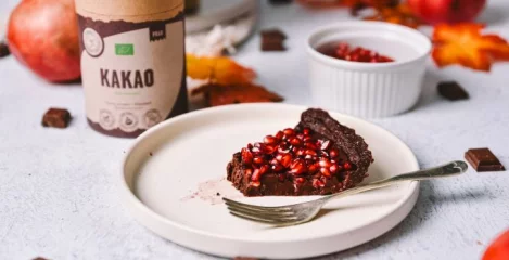 Čoko tart z granatnim jabolkom – instashop