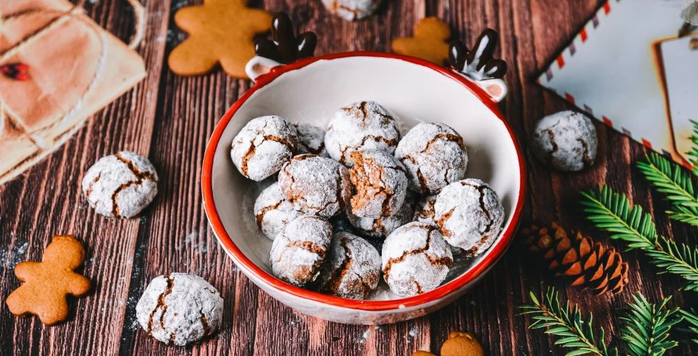 Gingerbread amaretti razpokančki