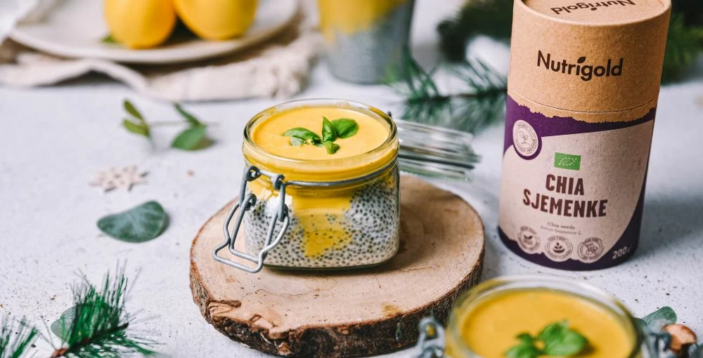 Chia puding z limonino kremo