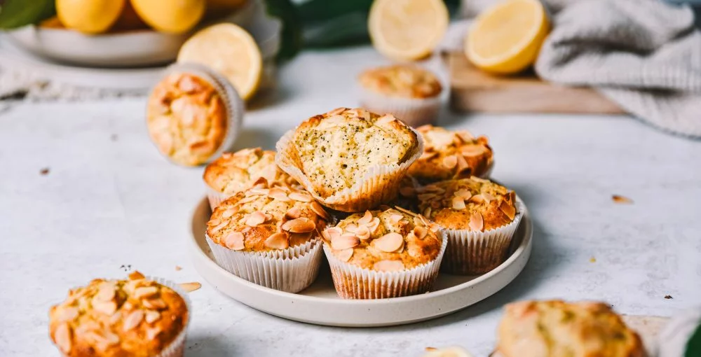 Limonini mafini z makom