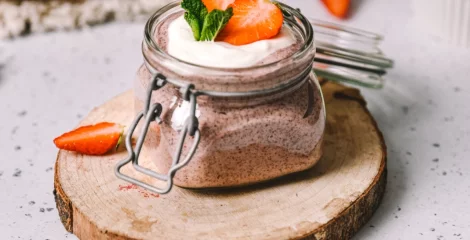 Chia puding z jagodami – instashop