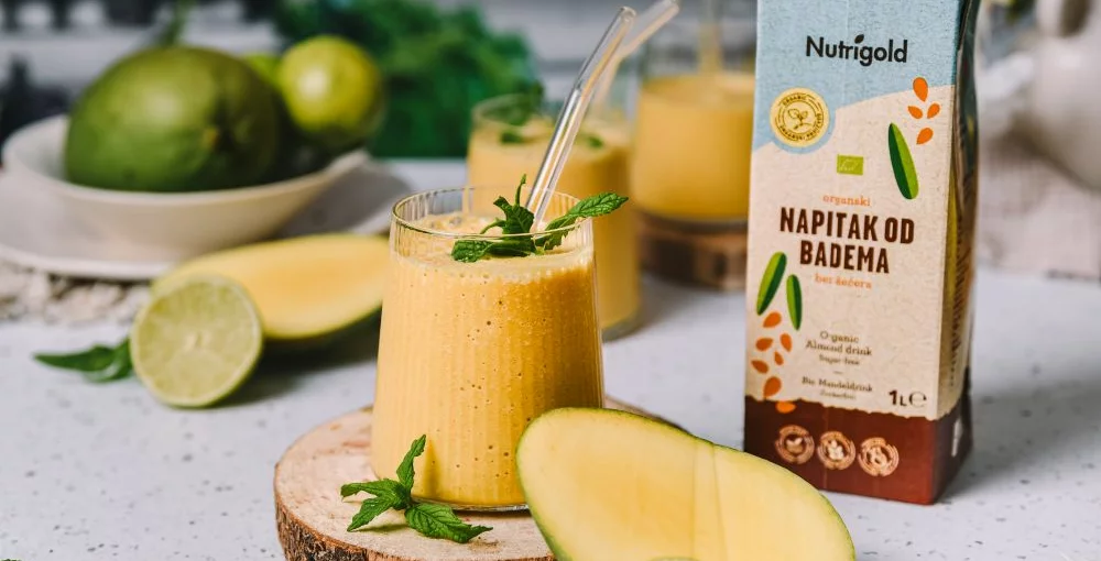 Tropsko razvajanje v kozarcu – mango smoothie za užitek brez primere!