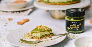 V Presnem cheesecaku se pistacija ponudi in brbončice prebudi!