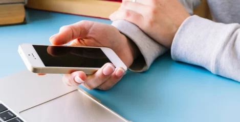 Od zdaj lahko v Tovarni Zdrave Hrane plačuješ tudi z Apple Pay in Google Pay!