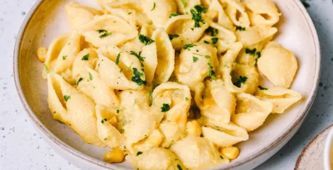 Poletna testenina s koruzo – instashop