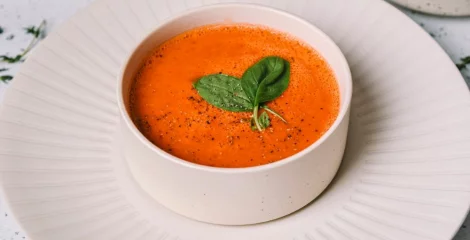 Hladna juha iz lubenice in zelenjave – instashop